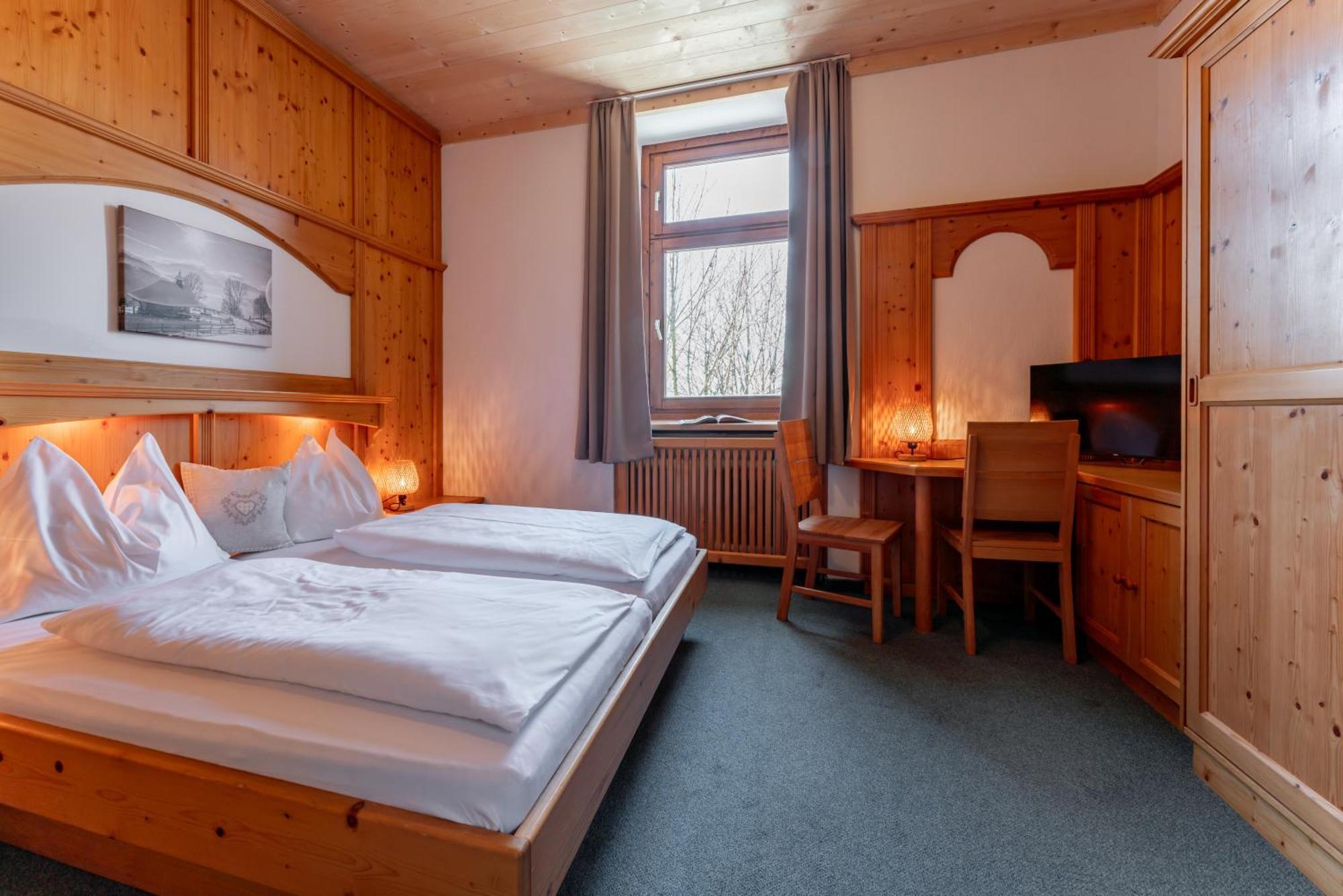 Hotel Gasthof Post Fusch an der Glocknerstraße Extérieur photo